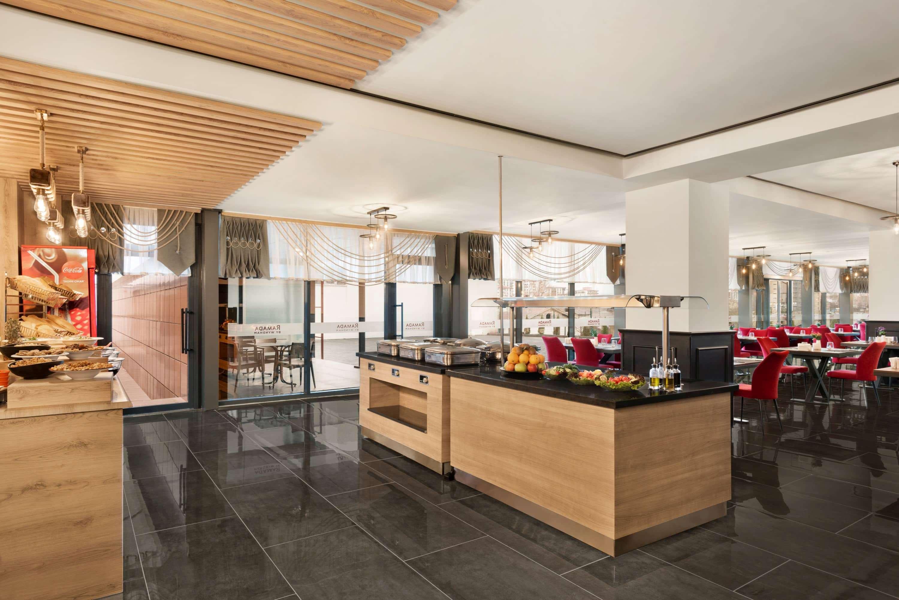 Hotel Ramada By Wyndham Sivas Exterior foto